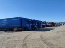 Parking de Camiones y Vehículos Industriales - Mejorada del Campo